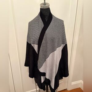 Lululemon Black & White Striped Shawl-Collar Knit Sweater Wrap